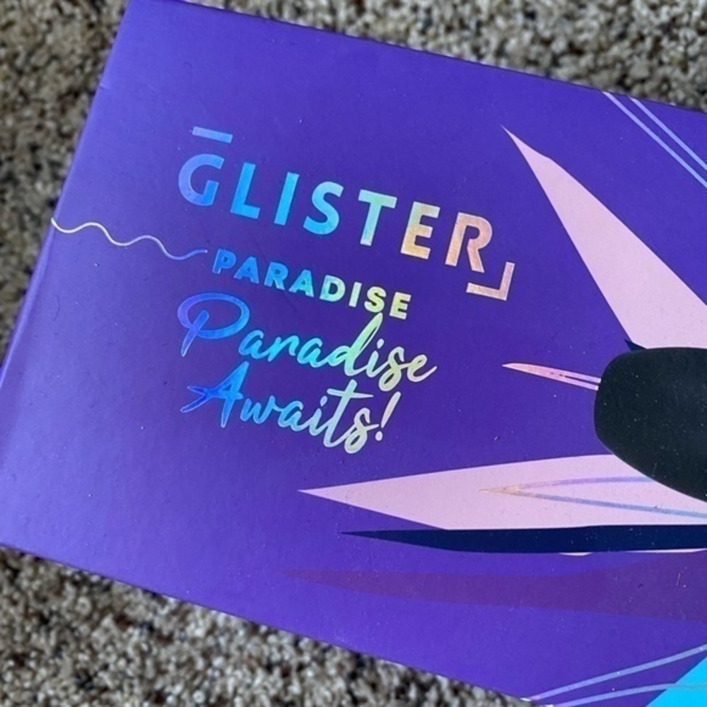 NWT Glister - Paradise 32mm Max Volume Clip Curler - Ultraviolet - Picture 3 of 6